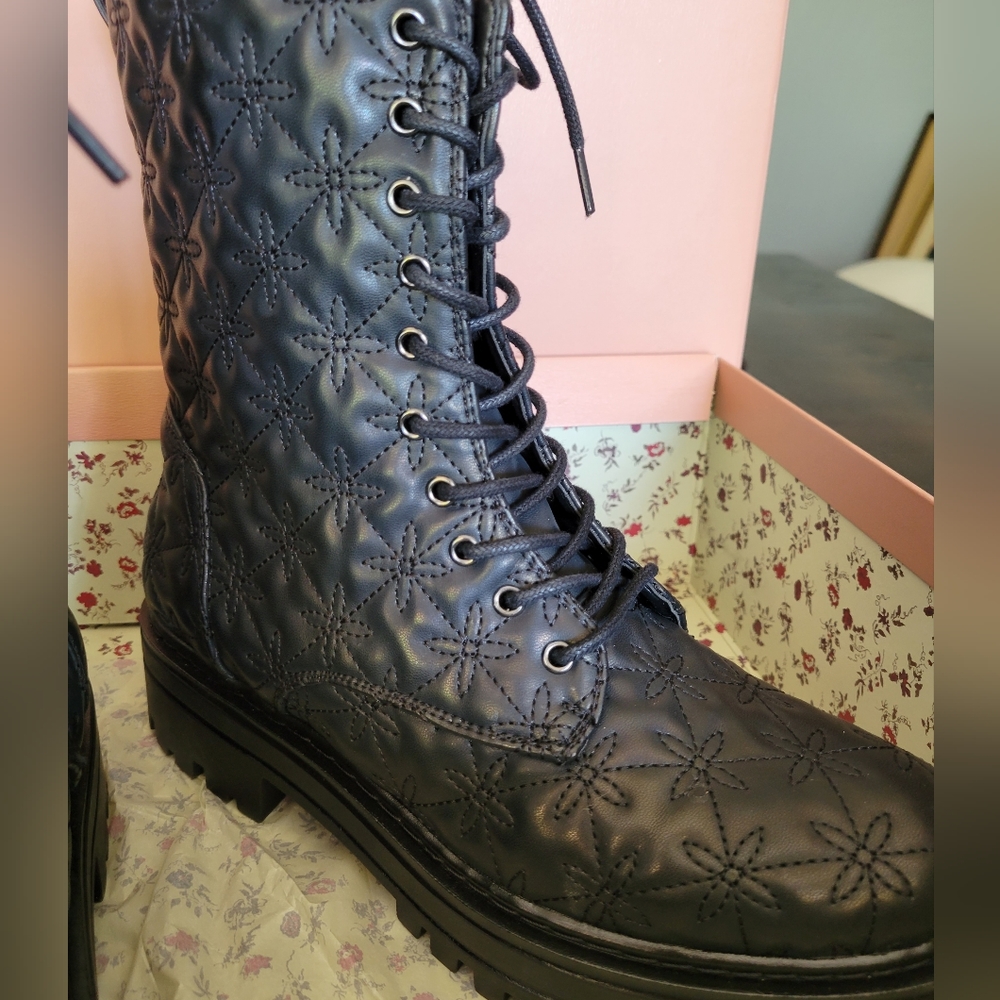 Combat Boots